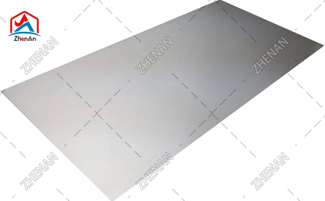 What are the unique features of molybdenum plates?